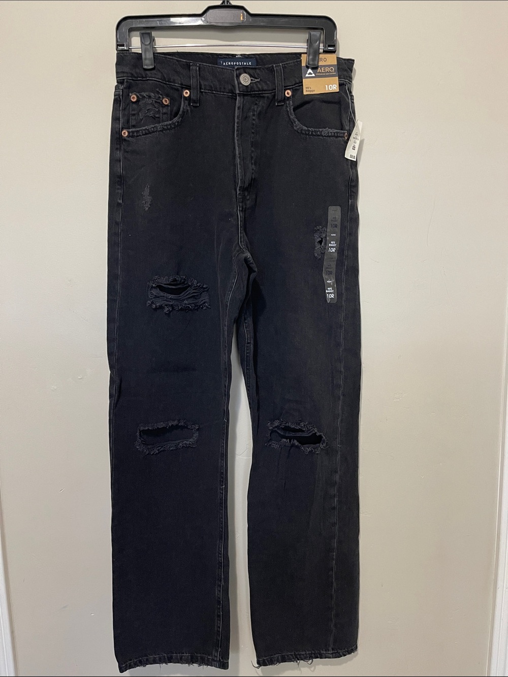 Aeropostale Women’s Black Distressed Jeans 90’s Fit 10 Regular Baggy New